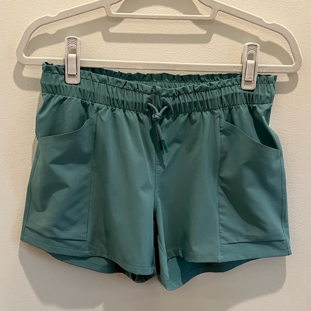 Athleta Girl Shorts, Size XXL/16, Excellent Condition